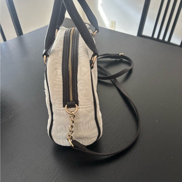 Juicy Couture White and Pink Quilted Handbag - Picture 2 of 12